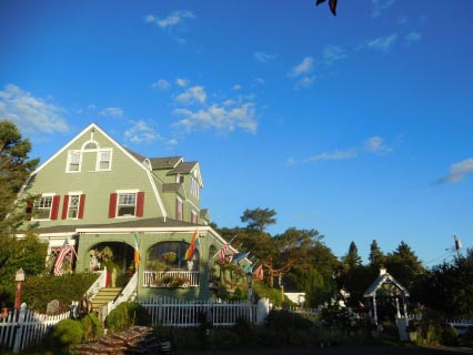 Oceanfront Bed & Breakfast In Ogunquit, Maine At Rockmere Bed & Breakfast